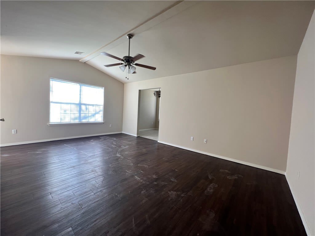 1102 Tunbridge Drive – photo 2