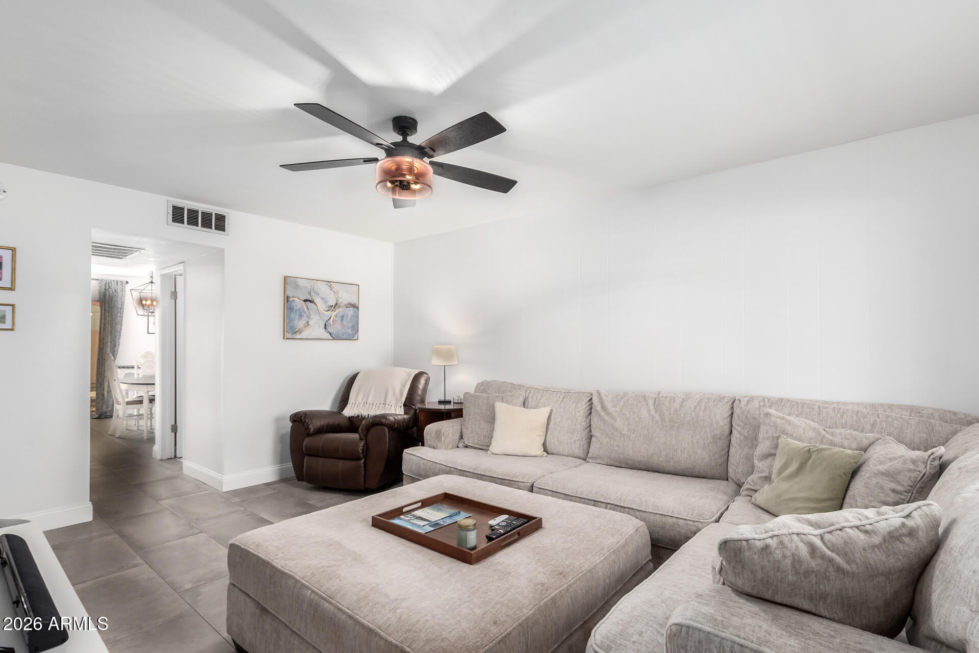 8241 N CENTRAL Avenue – photo 3