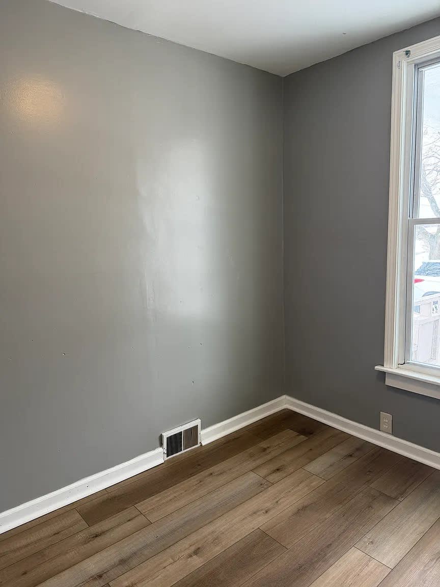 1307 Calumet Avenue – photo 5