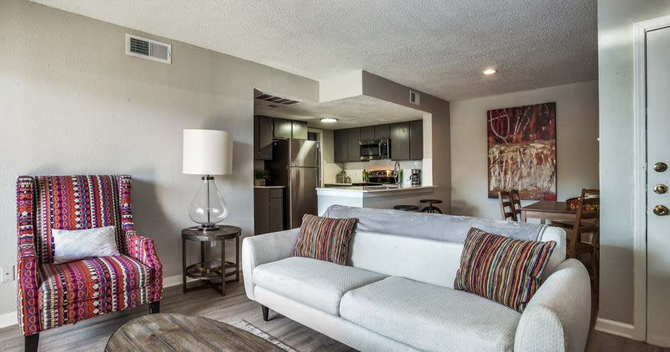 Preslee Apartments – photo 3