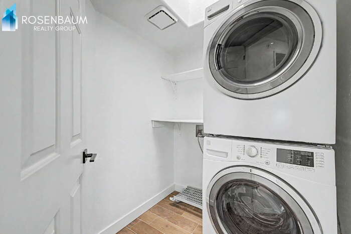 504 South Stephanie Loop – photo 2