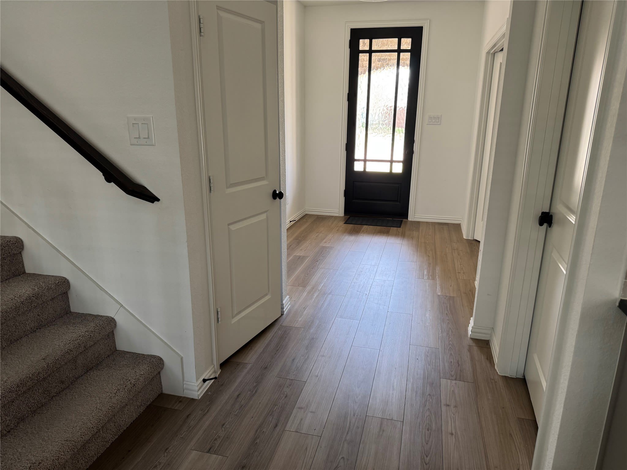 1633 Glacier Drive – photo 2
