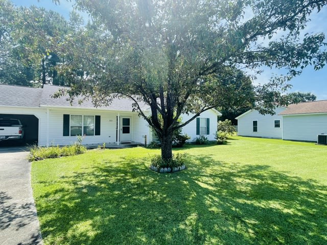 203 Devonshire Drive – photo 1