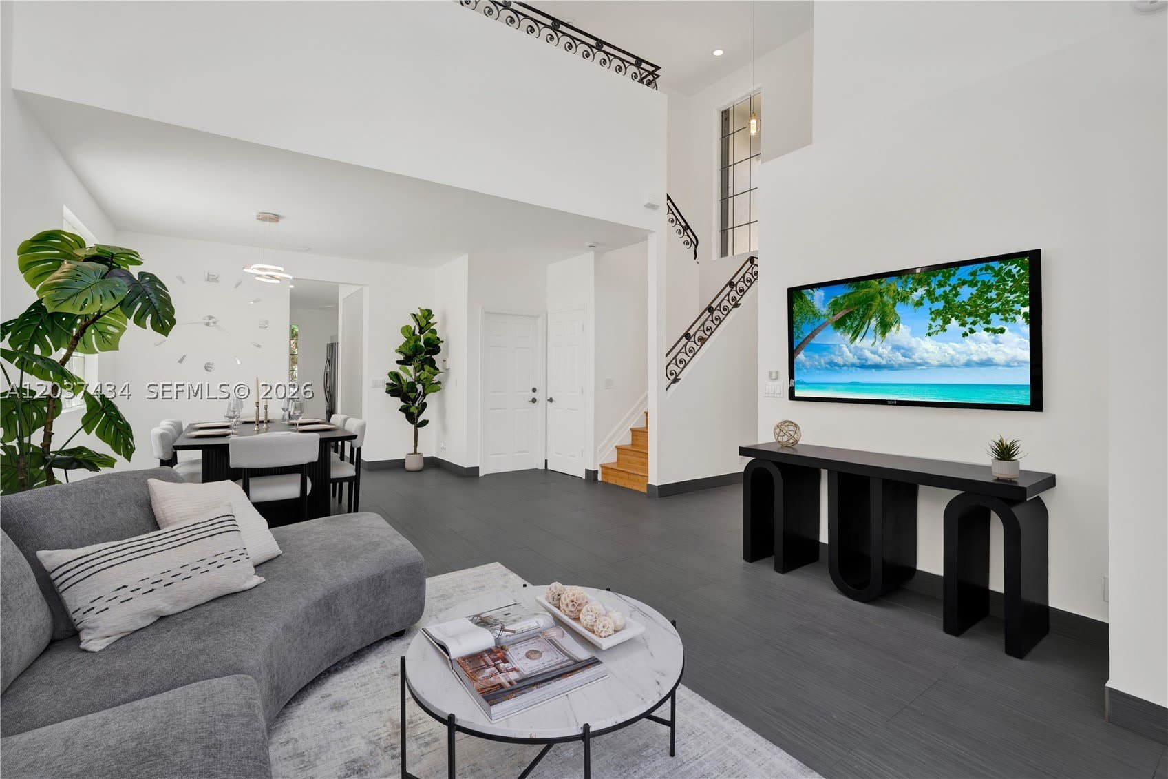 1251 Hayes St – photo 3