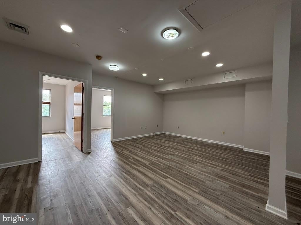 4716 WISCONSIN Avenue NW – photo 4