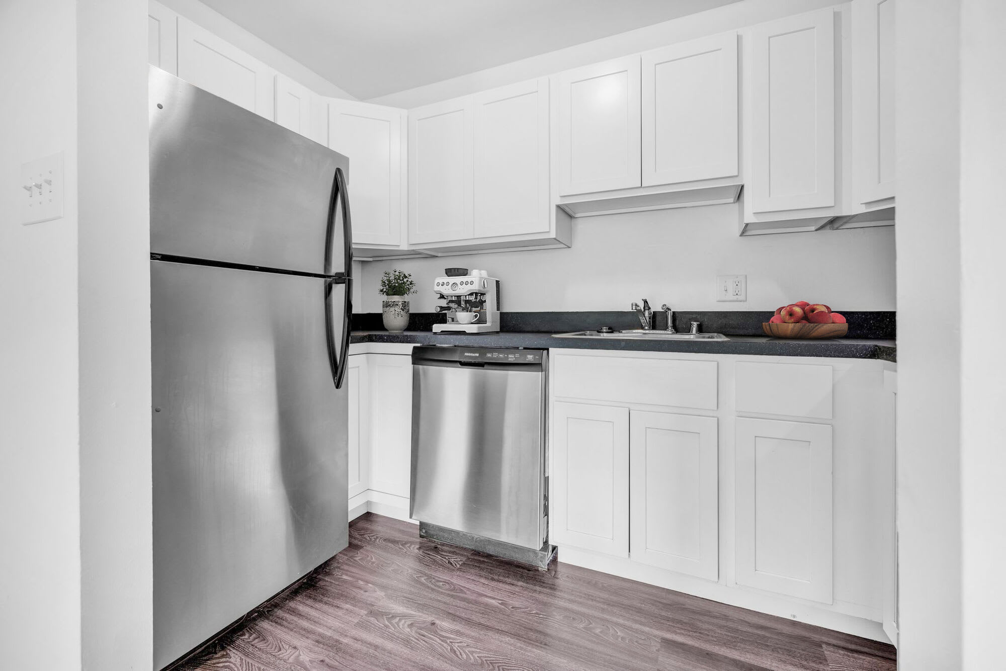 Appleby Apartments – photo 5