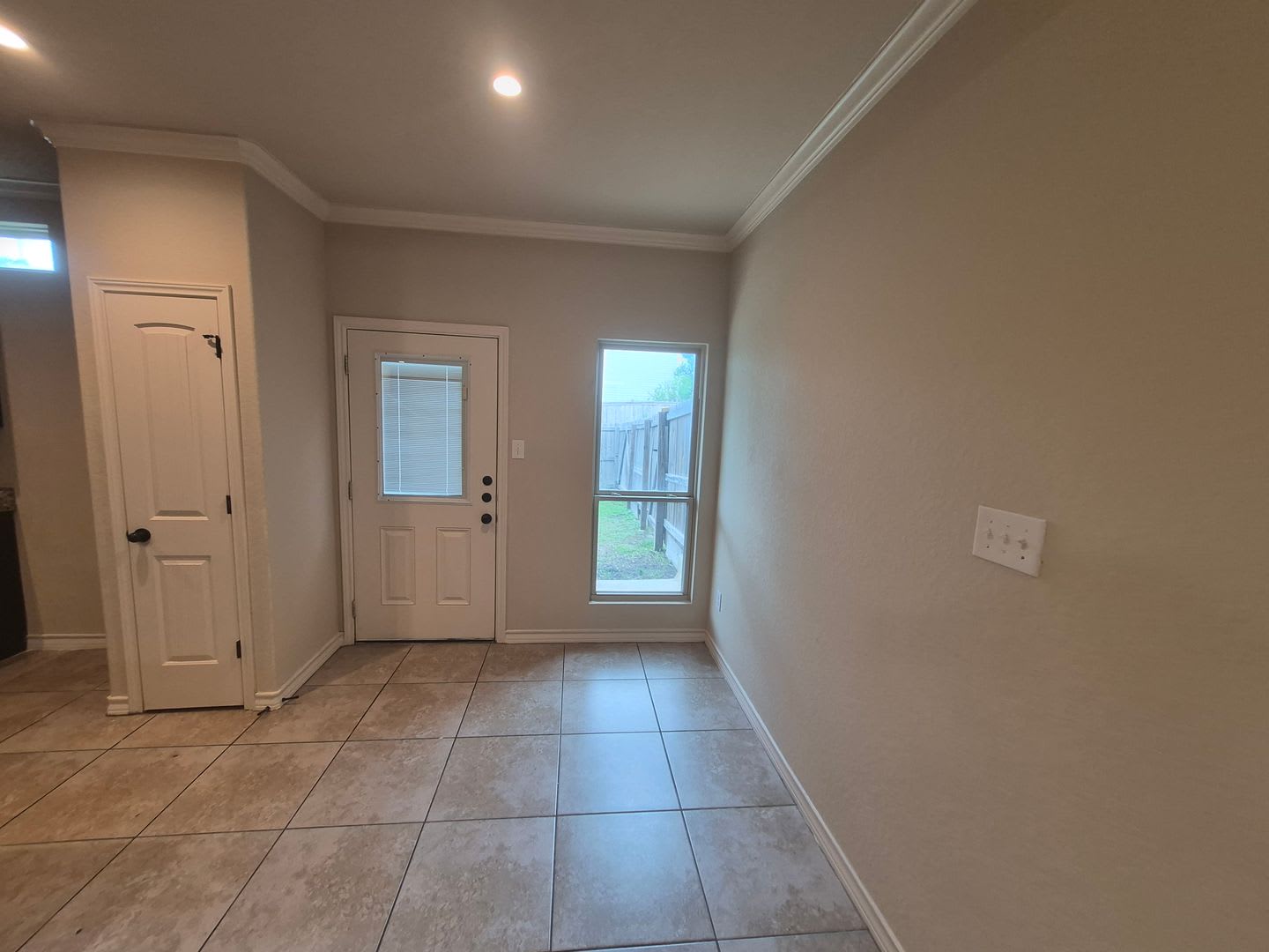 7014 Donovan Way #103, San Antonio, TX. 78244 – photo 5