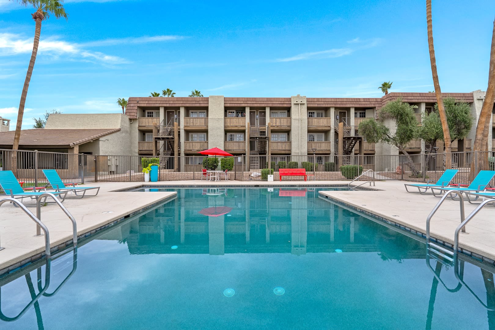 Verde Apartments – photo 1