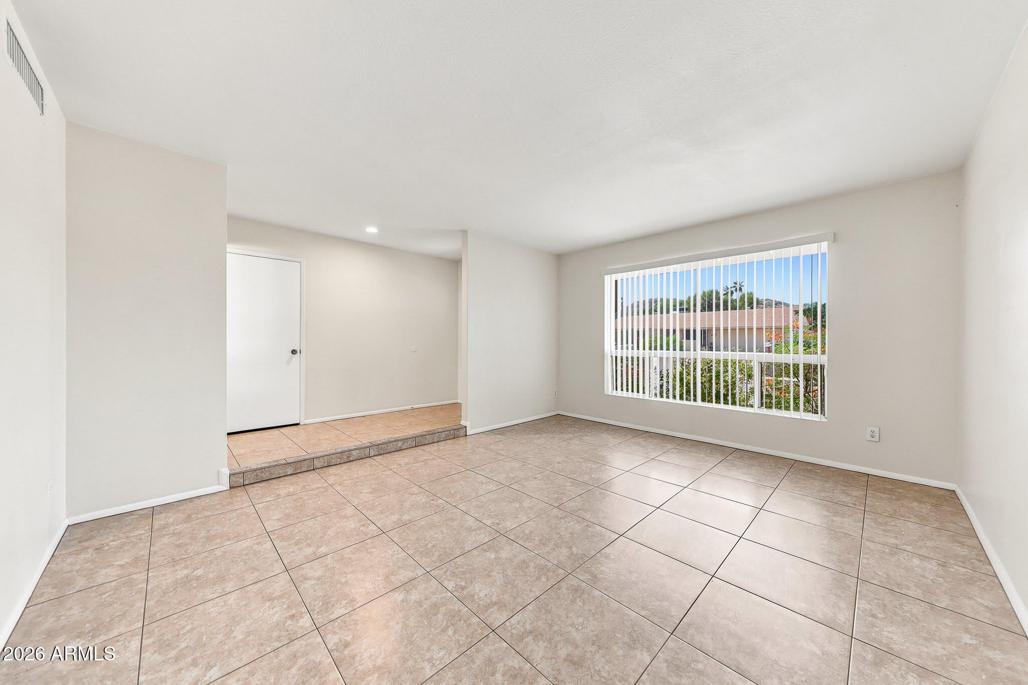 212 E Eugie Avenue – photo 3
