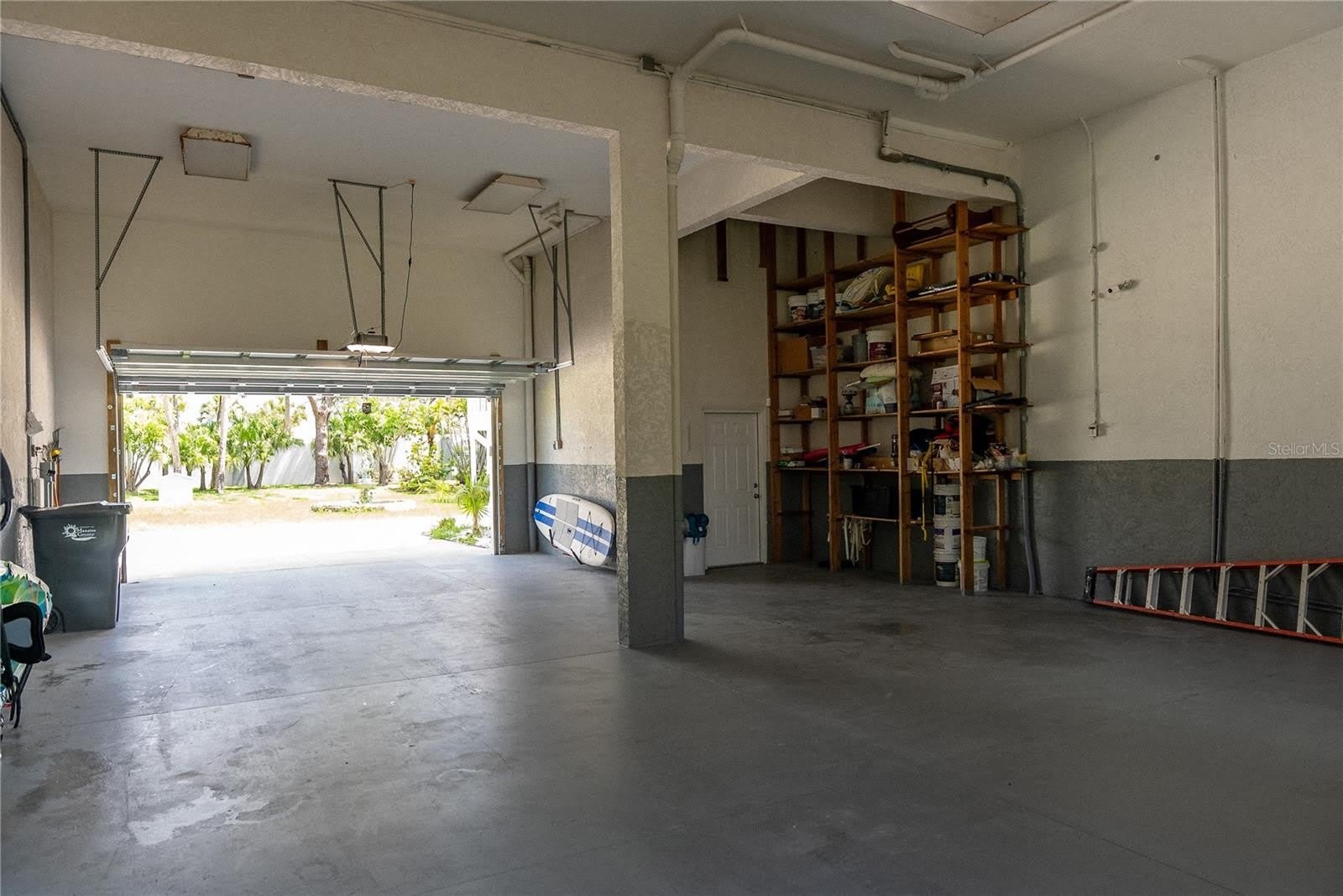2424 BAY Drive – photo 2