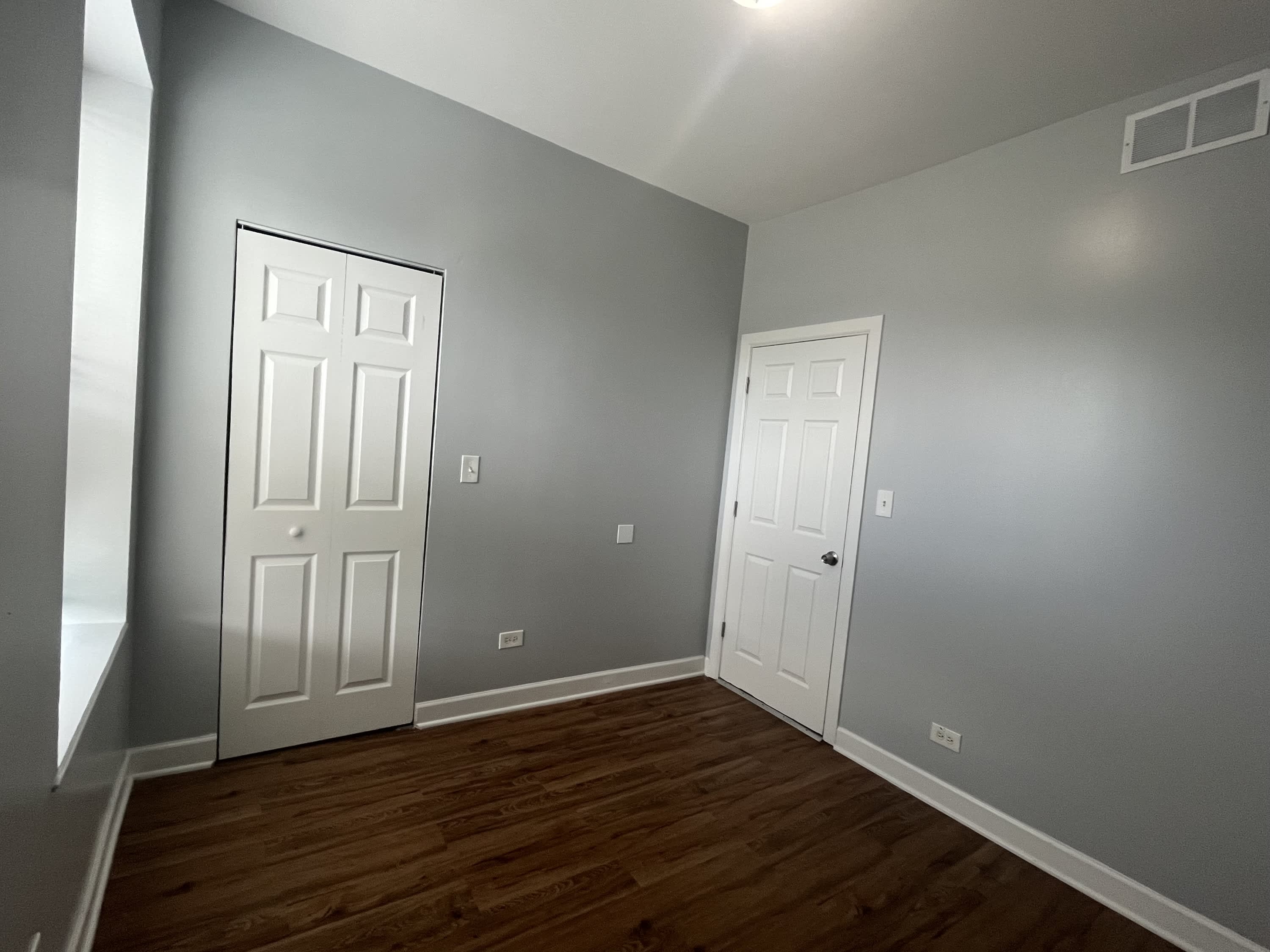 125 N Kostner Avenue – photo 5