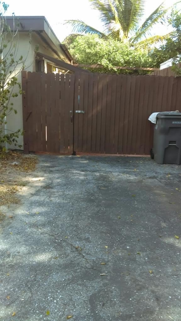 11810 Ellison Wilson Road – photo 1