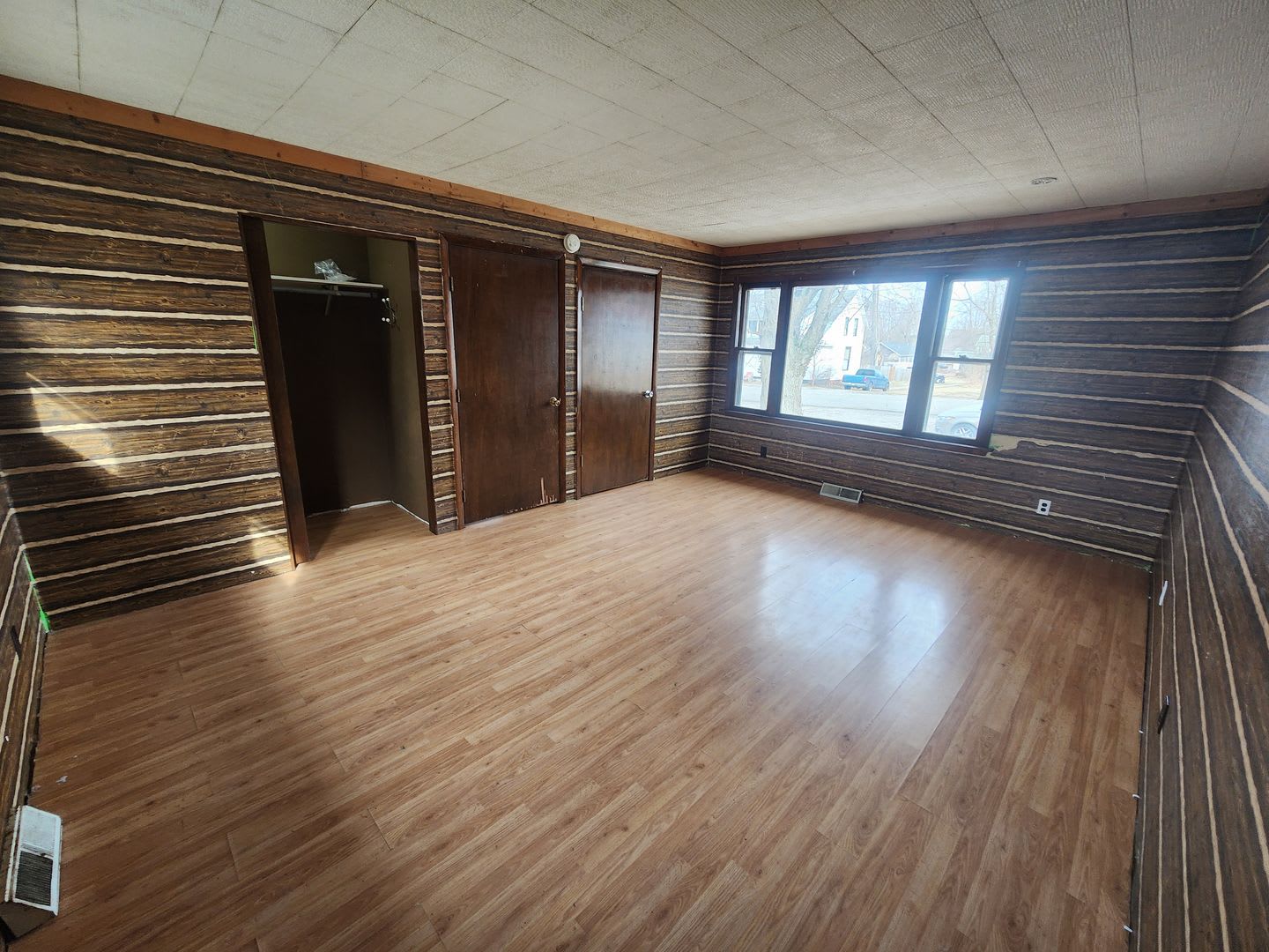 2 Bedroom House in Newport, IN – photo 3