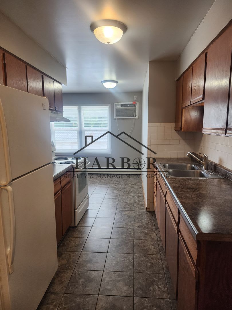 200-204 11th Ave NW, Austin, MN – photo 1