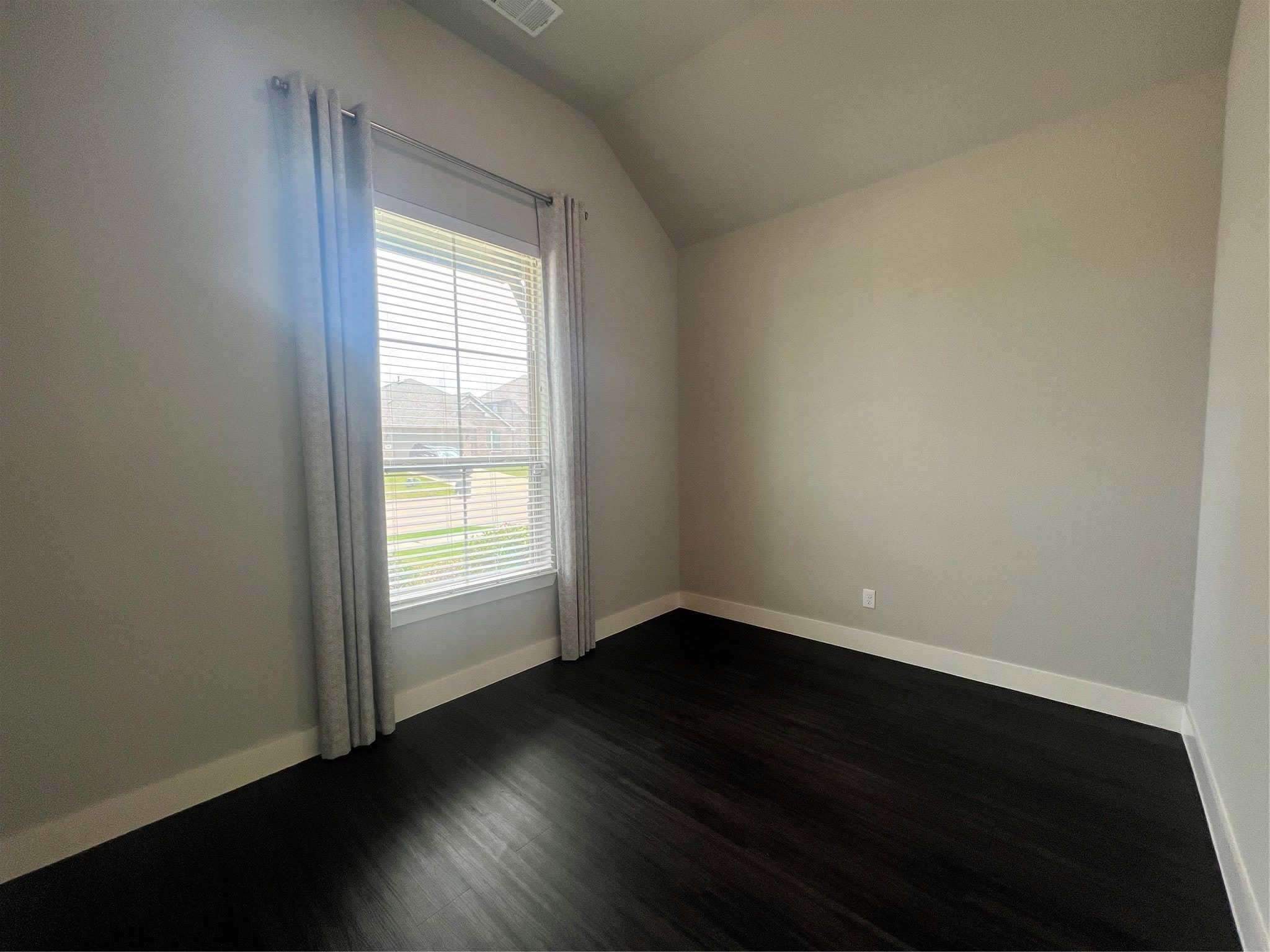 1553 Sugarberry Drive – photo 5
