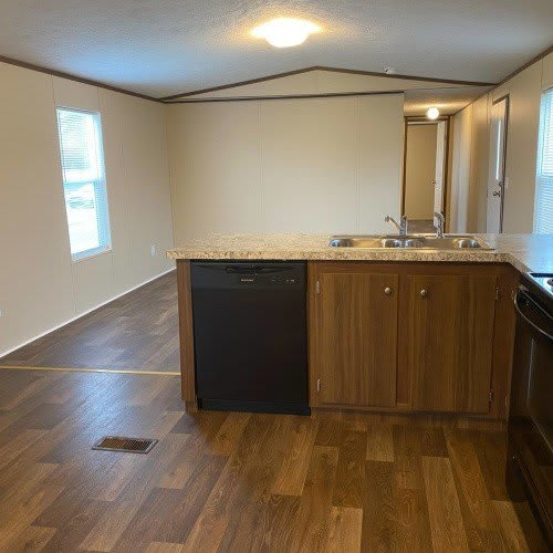115 English Lane – photo 1