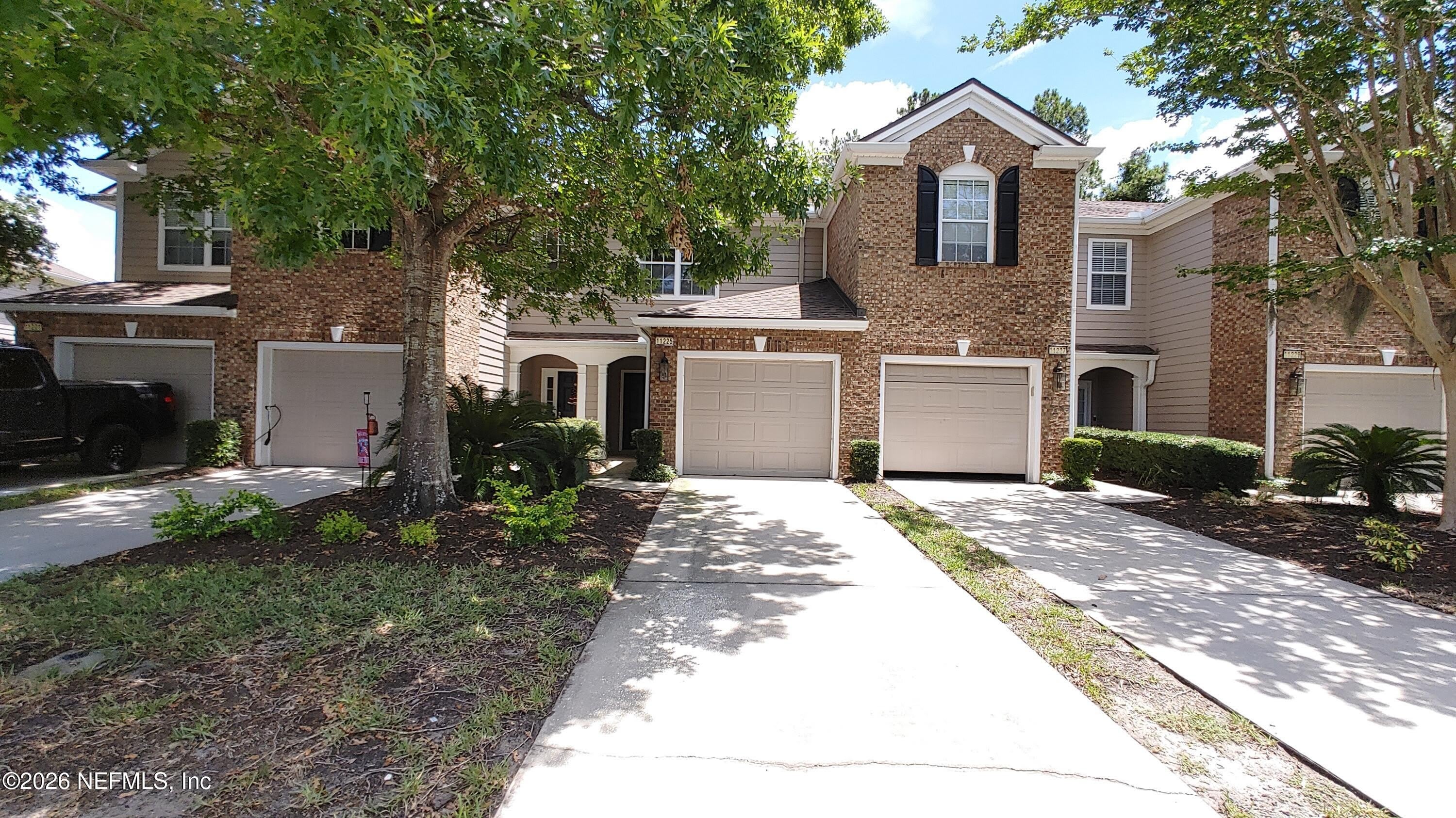11225 CAMPFIELD Circle – photo 2
