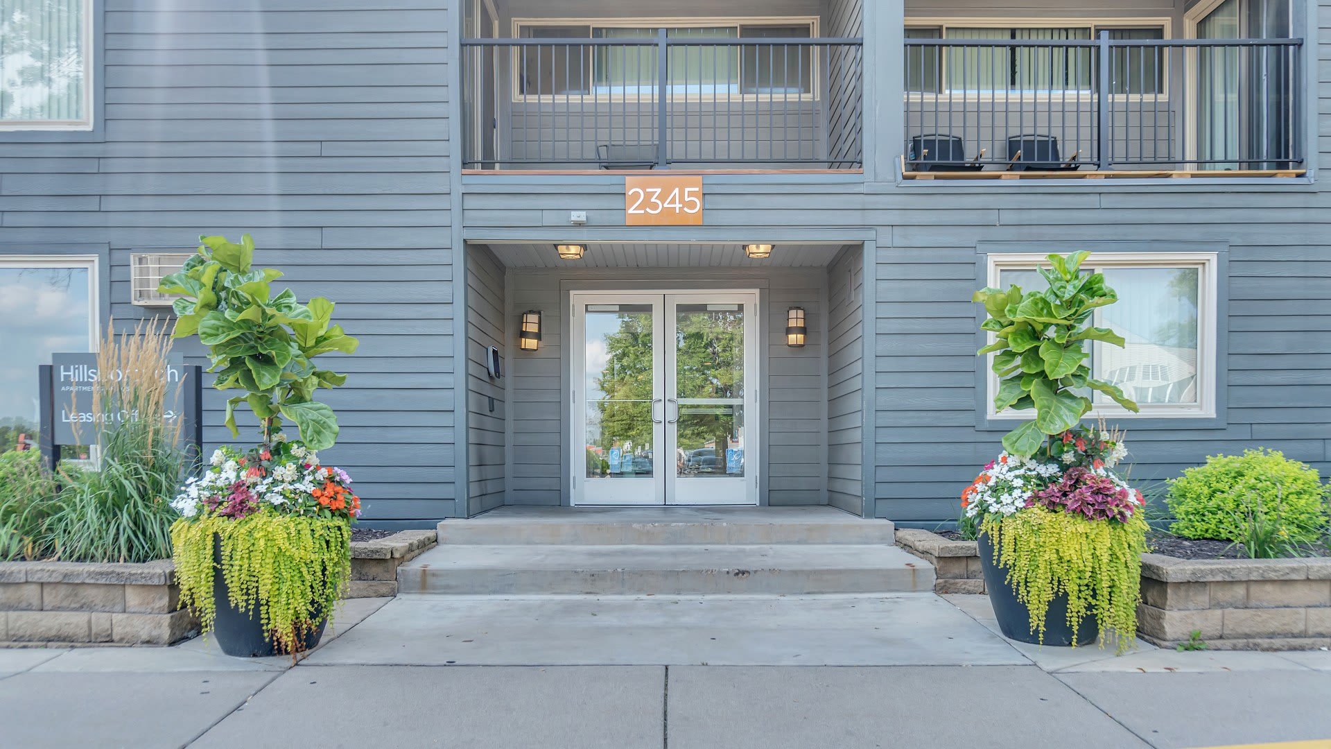 Hillsborough Apartments – photo 3