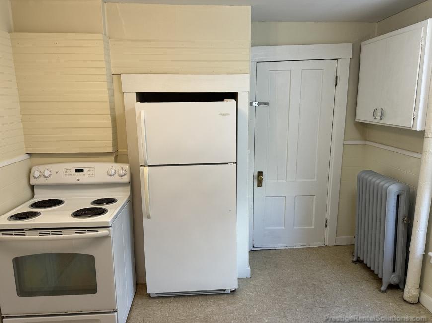 137 Merriam Ave. – photo 2