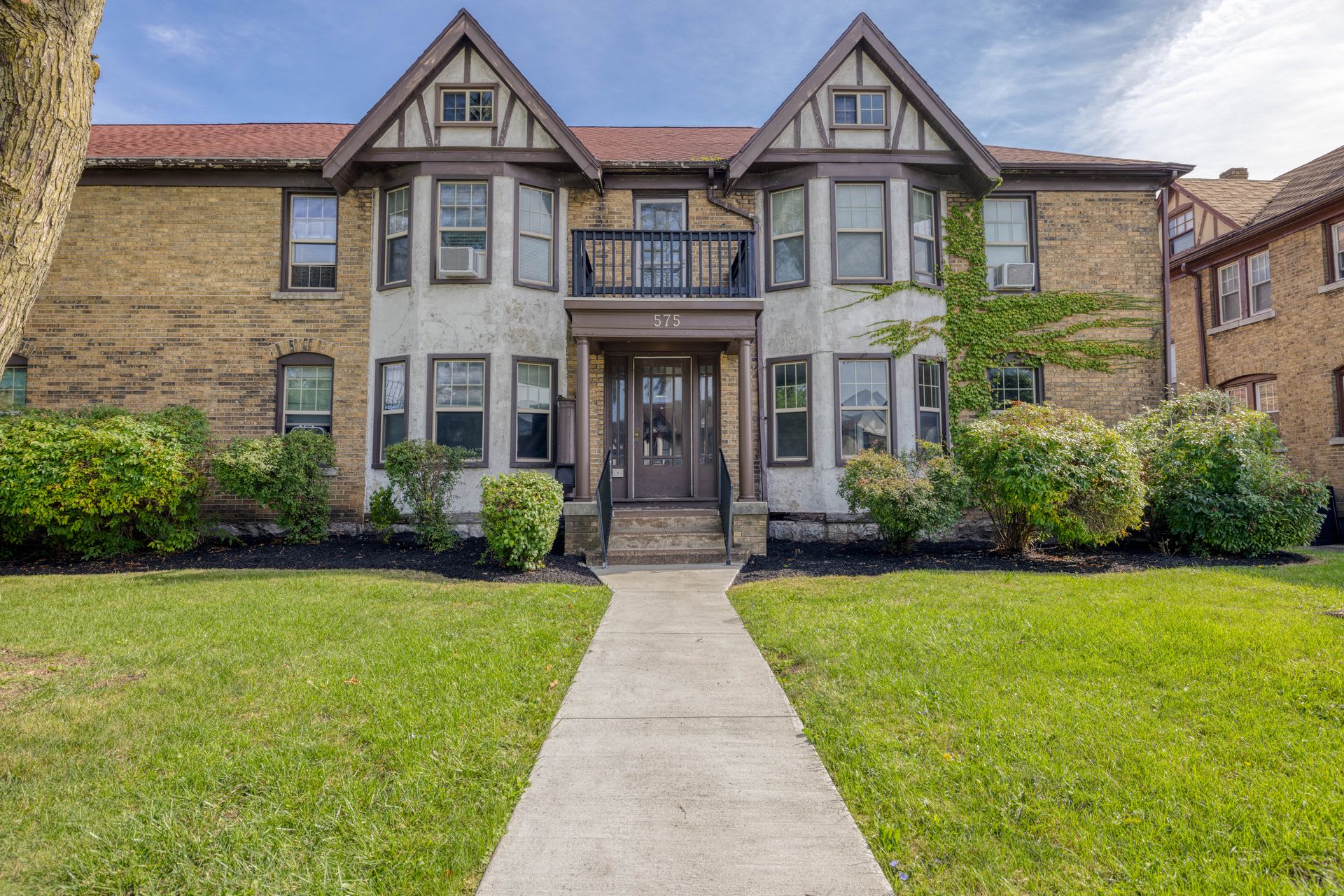 Colvin View Apartments – photo 2
