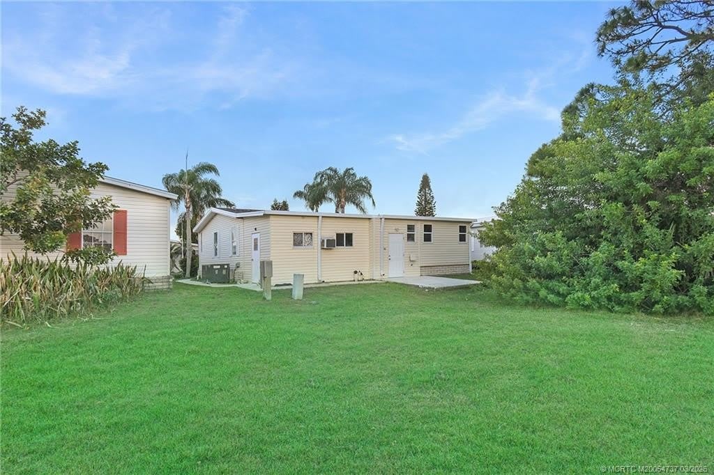 7073 Birchwood Lane – photo 5