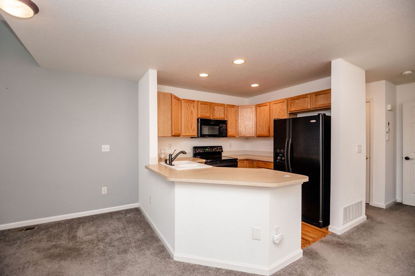 4040 Plum Creek – photo 5