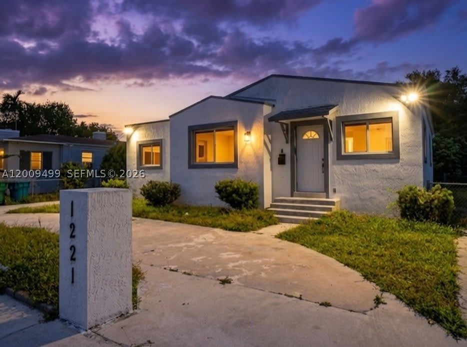 1221 NW 75th St – photo 3