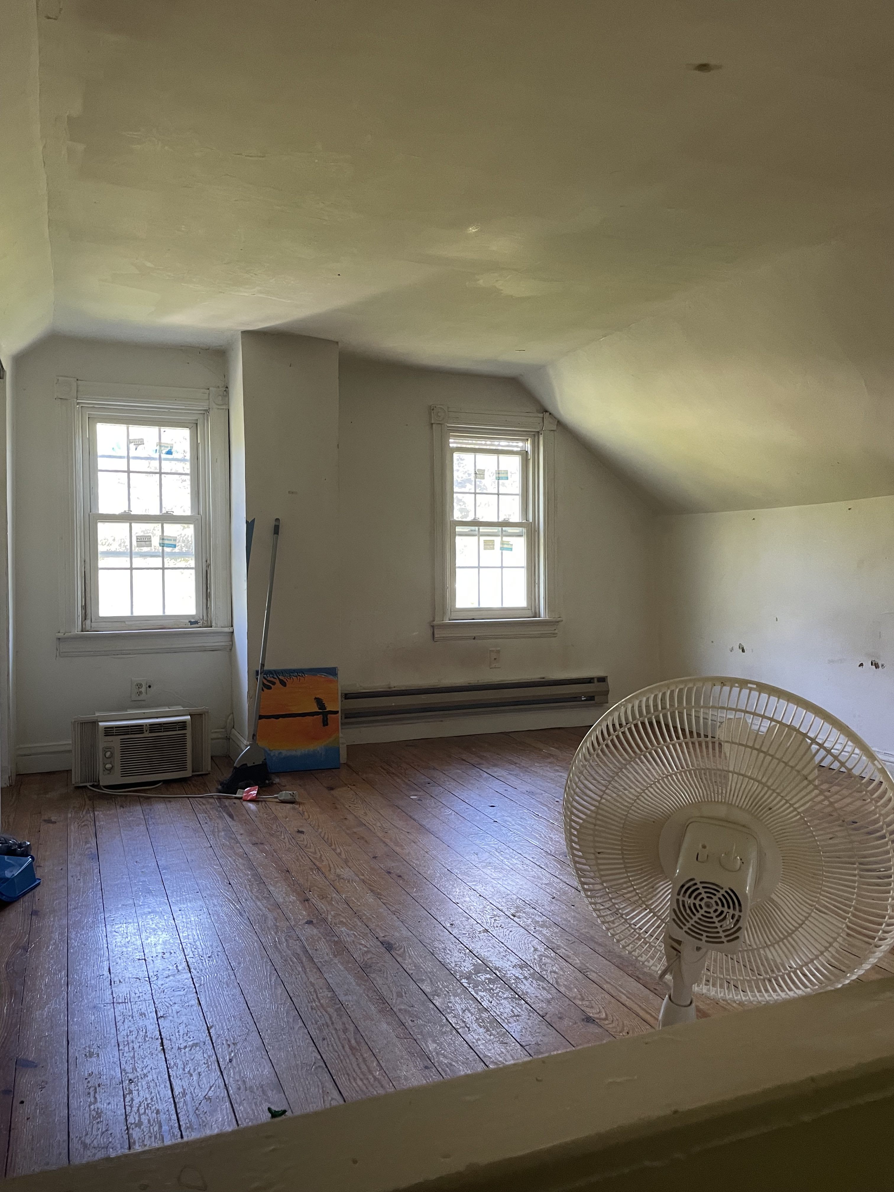1039 Linden St – photo 1