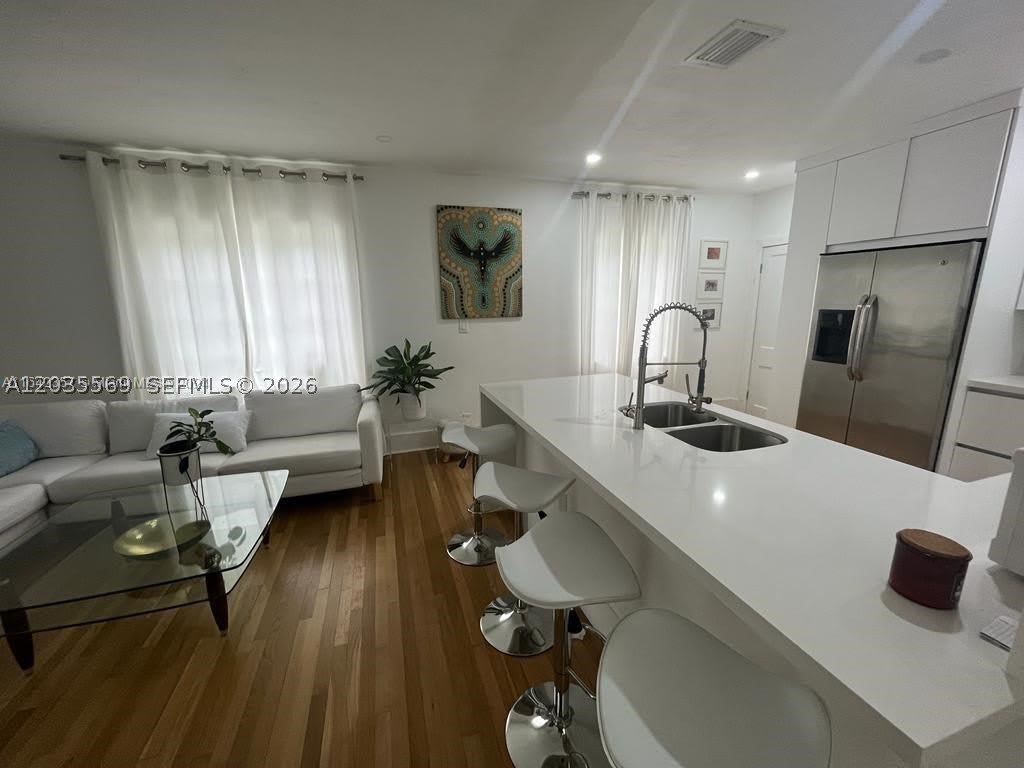 1091 NW 59th St – photo 1
