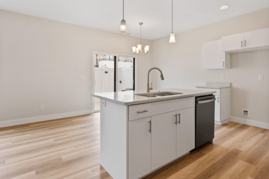 4102 South 545 East – photo 3