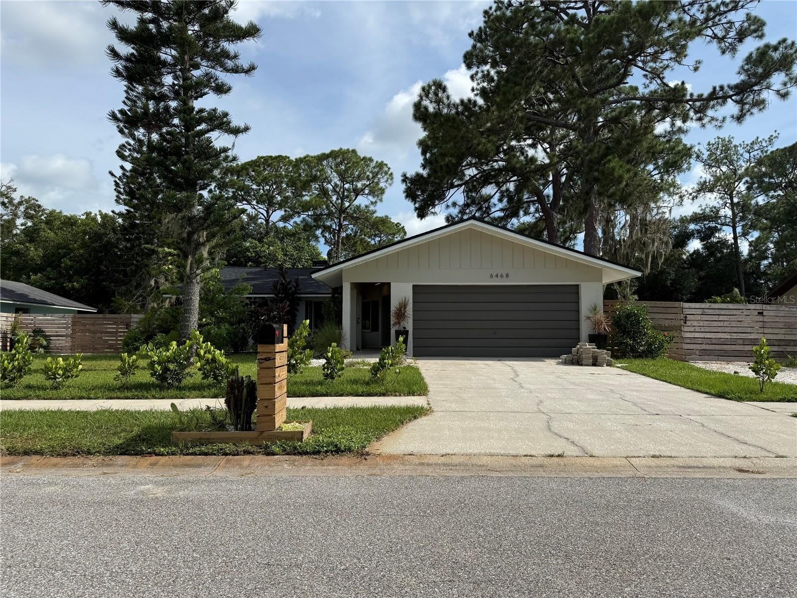6468 JARVIS Road – photo 2