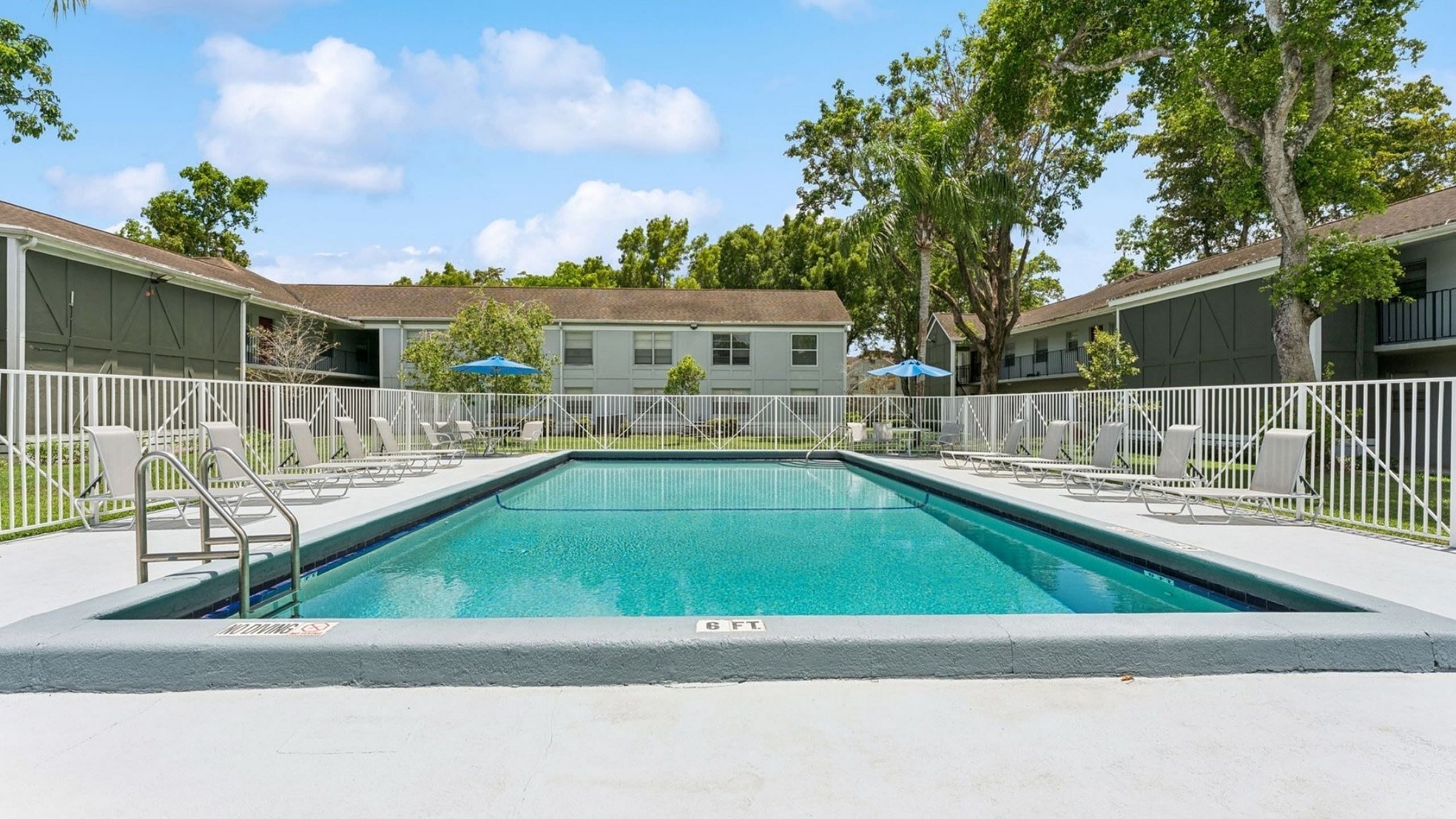 13176 Nw 18Th St 13716 Pembroke Pines Fl 33028 – photo 5
