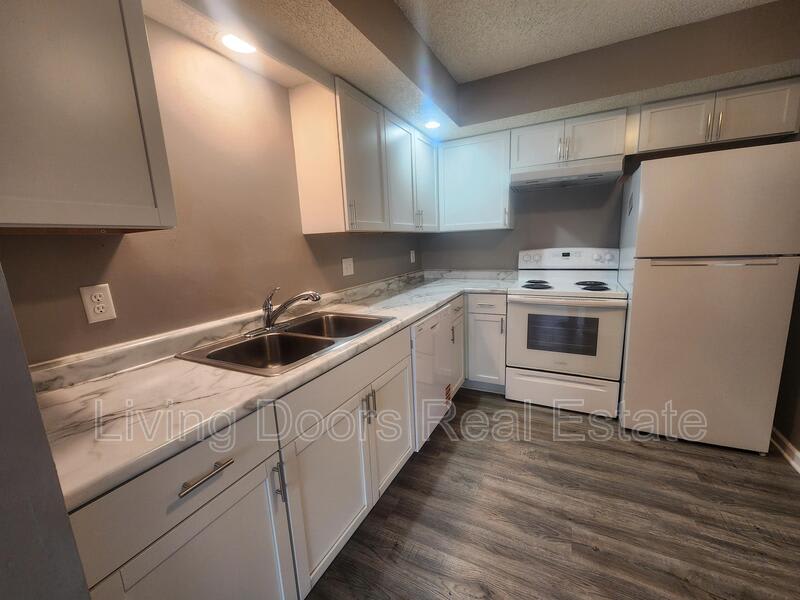 660 S 20th St # 5 – photo 3
