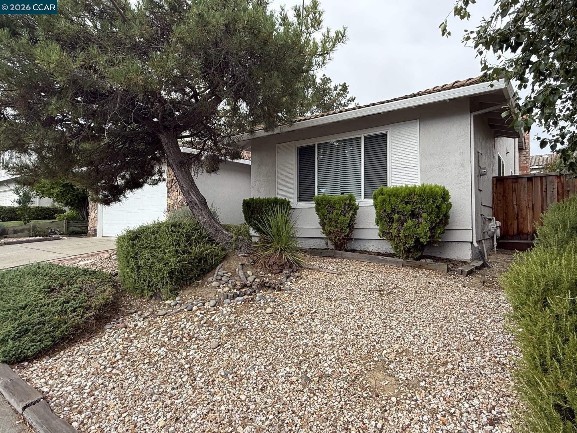 4490 Leatherwood Ct – photo 3