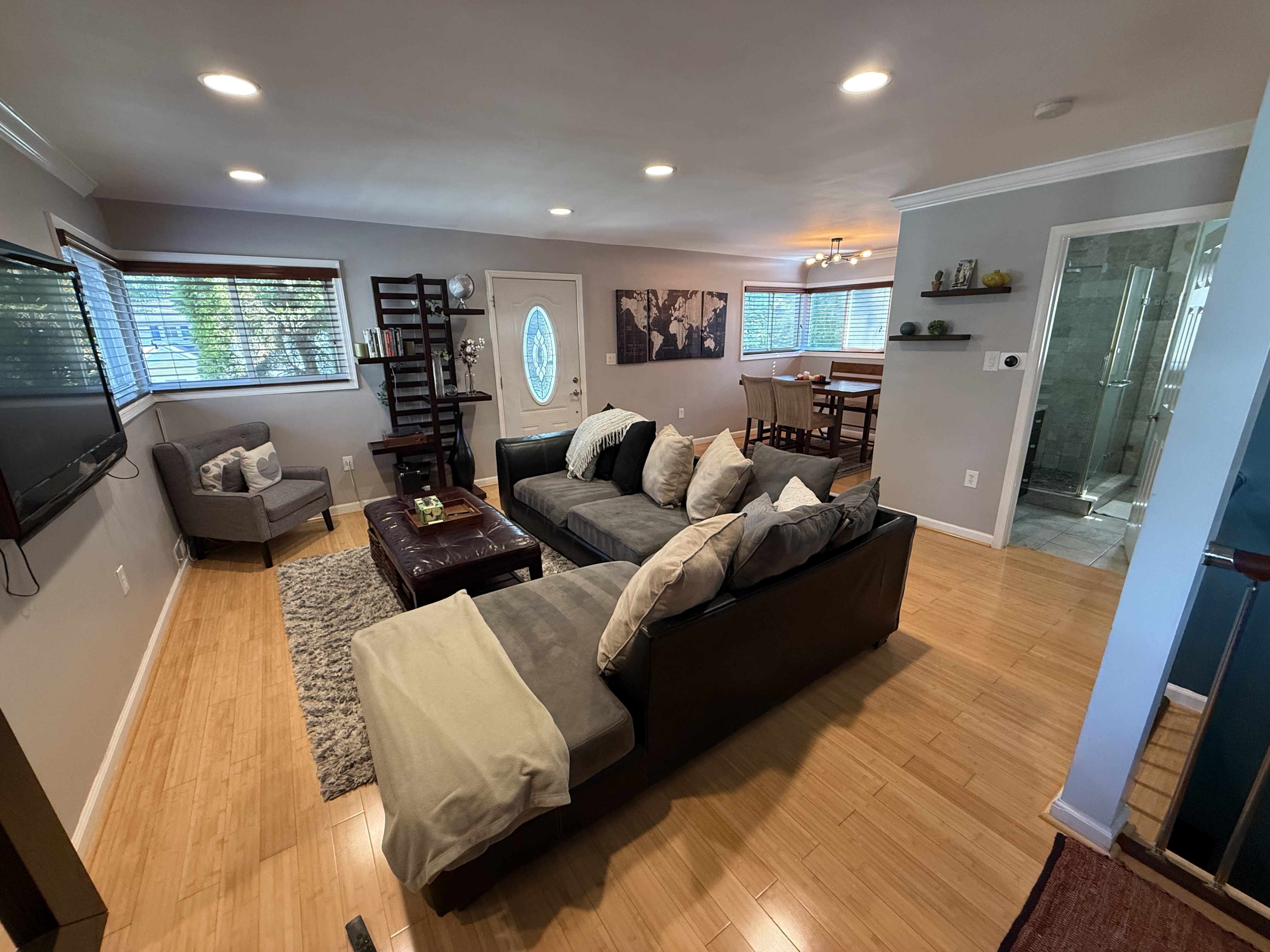 4418 Chestnut Street – photo 4