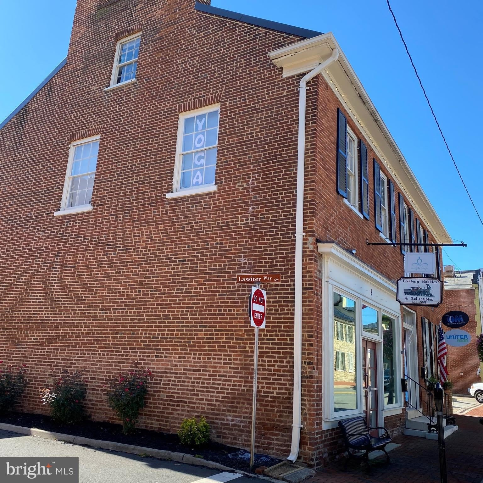 11 W MARKET Street – photo 4