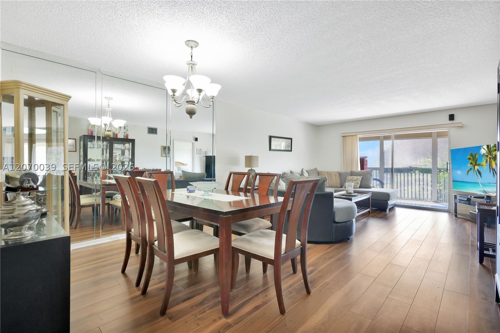 12500 SW 6th St – photo 5