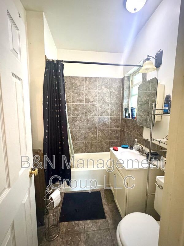 1057 W. Dakin – photo 4