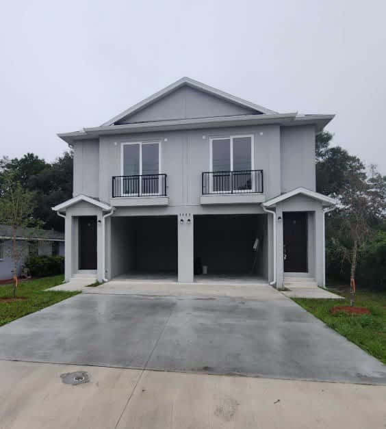 3609 N 53rd St – photo 1