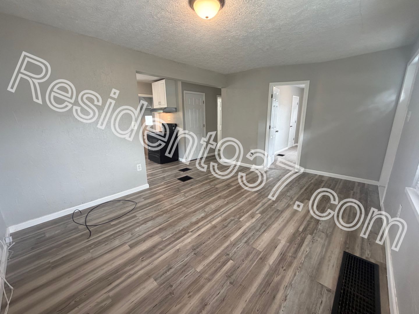 3 Bed 1 Bath Home – photo 3