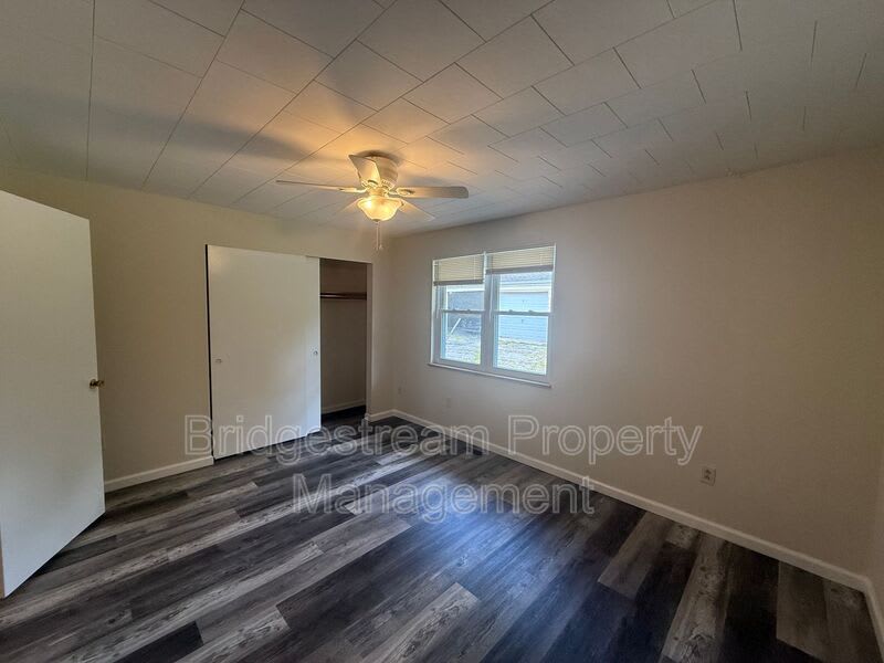 4352 Sunray Rd. – photo 5