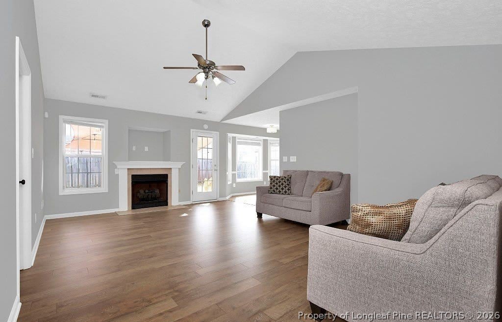 1475 Avoncroft Drive – photo 5