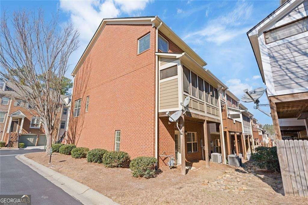 2763 Durham Drive NE – photo 4