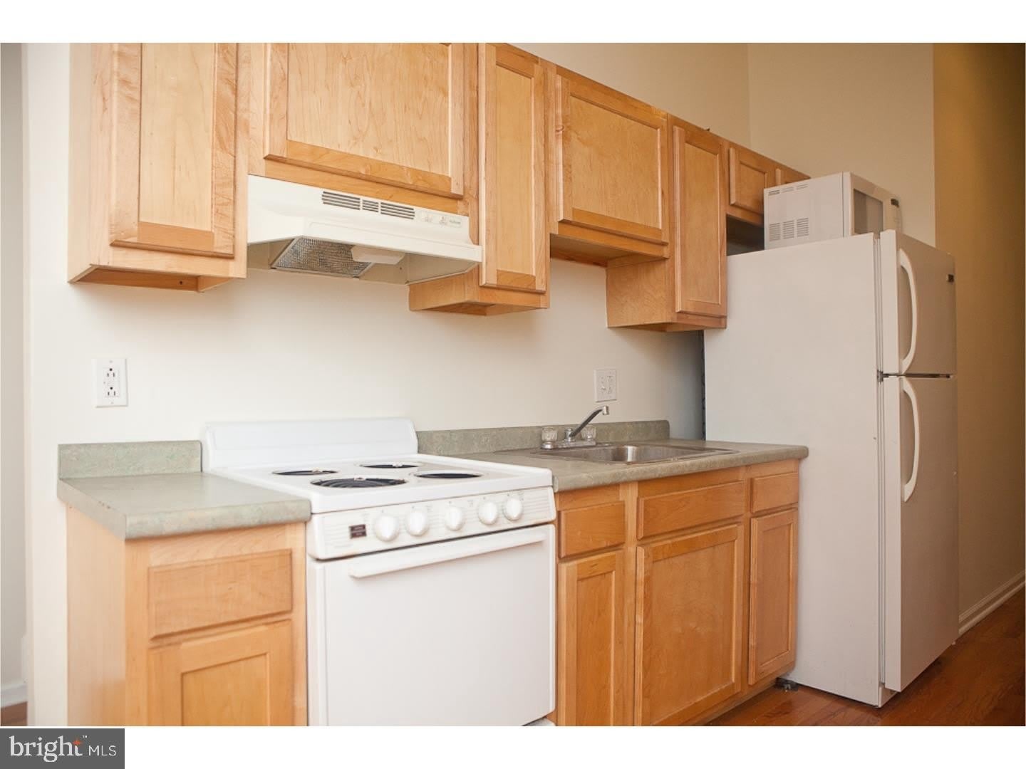 1531 POPLAR Street – photo 5