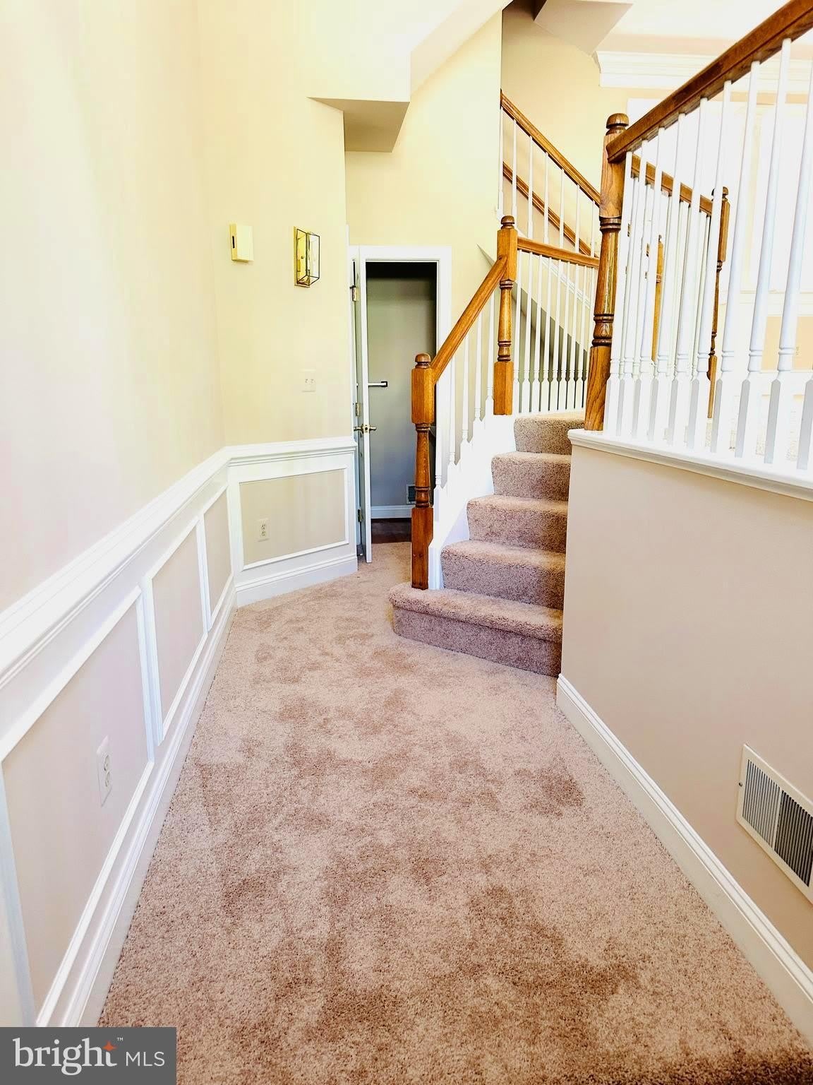 1005 GRAND OAK Way – photo 2