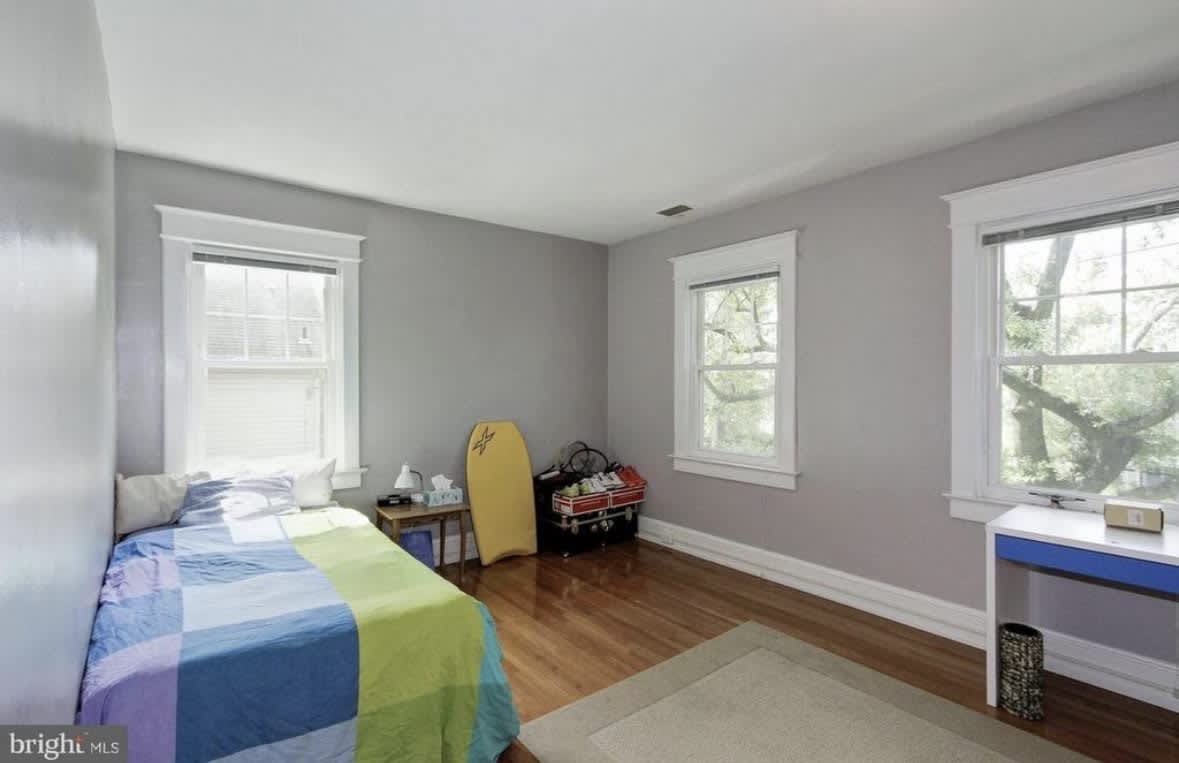 5065 Macarthur Boulevard Northwest – photo 4