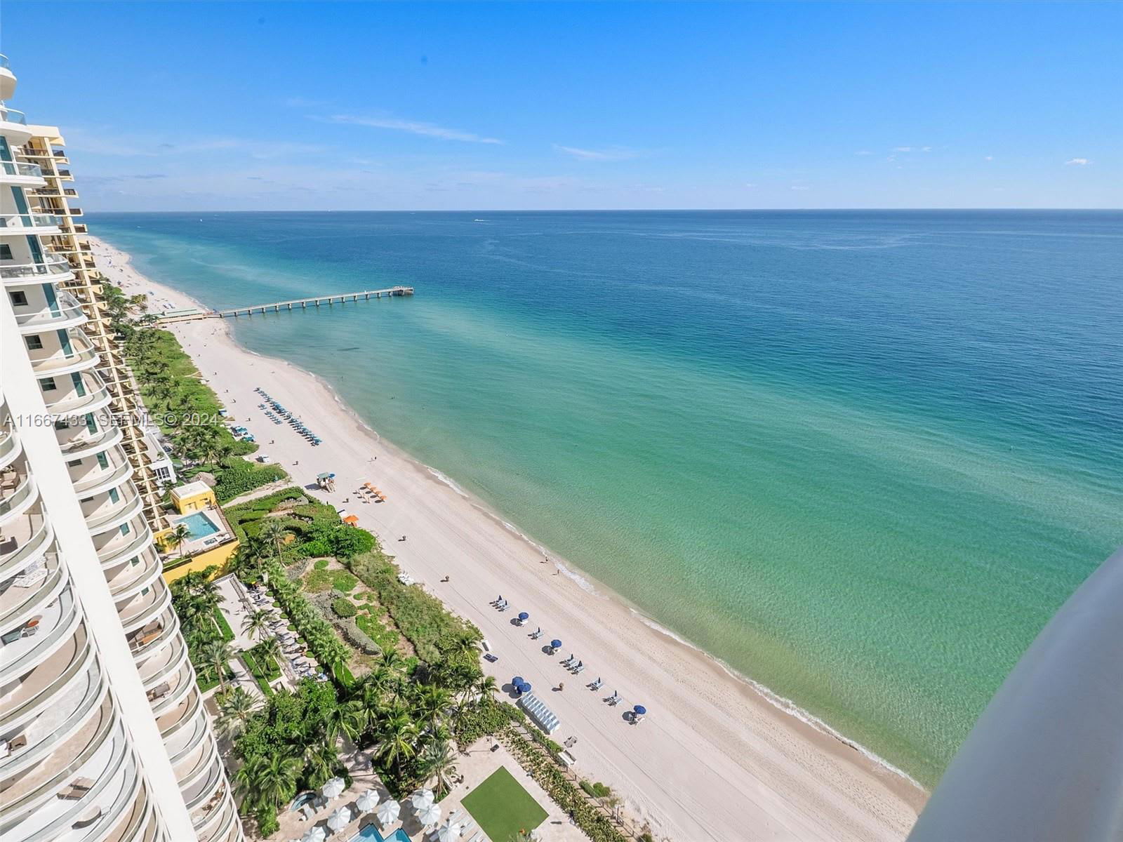 16047 Collins Avenue – photo 4