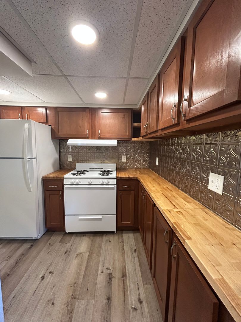 Endure Group Rentals 4124 Davenport St – photo 5