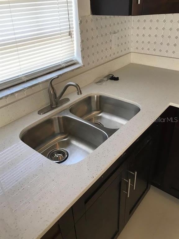 2400 Nw 21St Street – photo 3