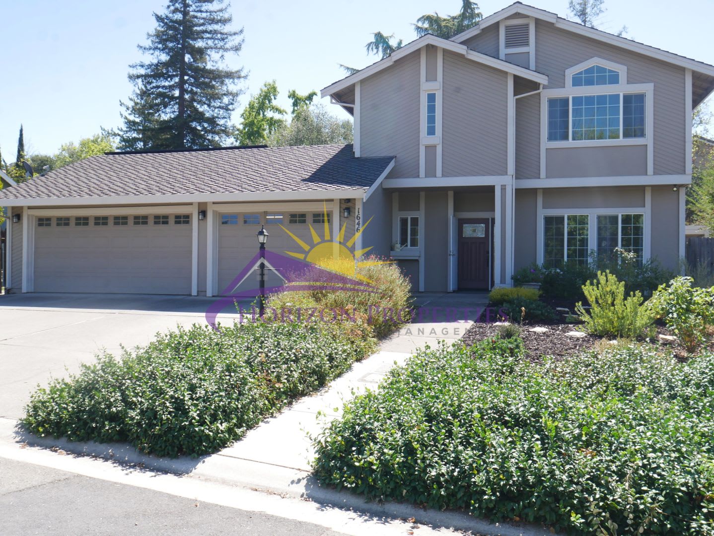 Spacious 4 Bed 2.5 Bath 2,448sqft El Dorado Hills home – photo 1